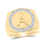 Anillo circular de oro amarillo de 10 quilates para hombre con diamante redondo y letra A, 1/2 quilates 