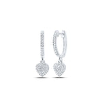 Pendientes colgantes de oro blanco de 10 quilates para mujer con diamantes redondos y forma de corazón de 1/4 quilates 