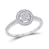 Anillo de oro blanco de 10 quilates para mujer con marco circular de diamantes redondos de 1/5 quilates 